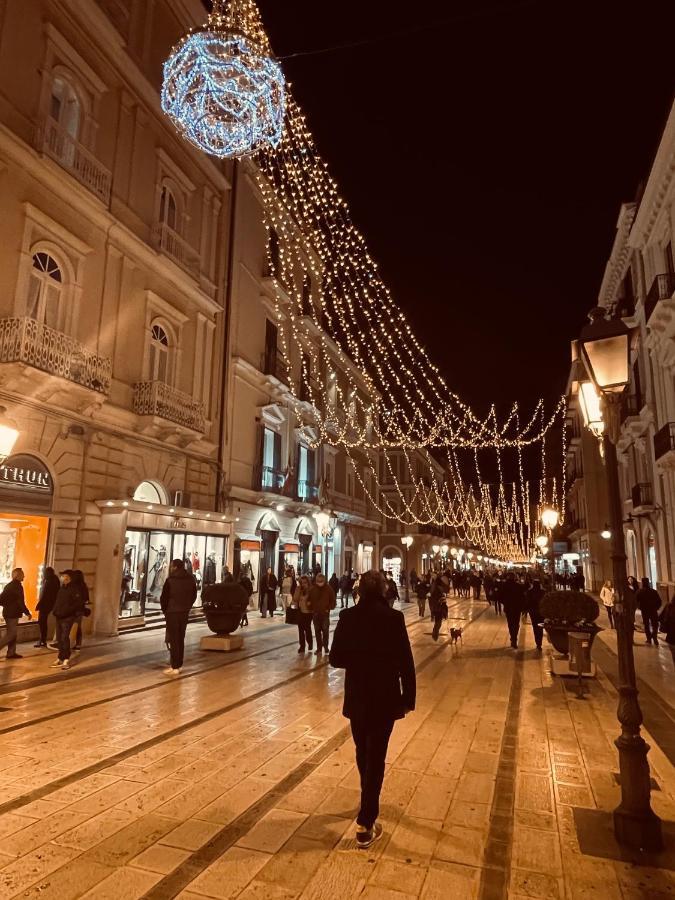 Palazzo Berardi Acomodação com café da manhã Taranto Exterior foto